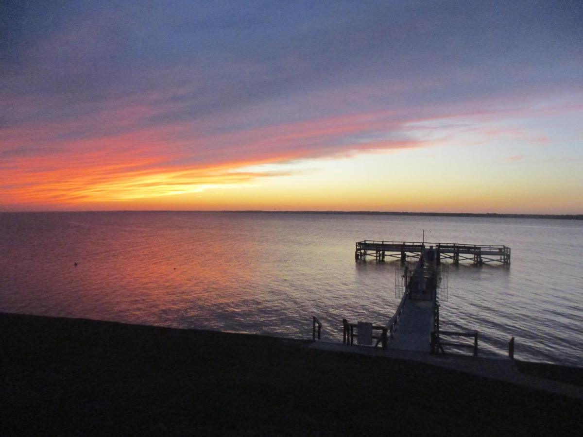Romantic Condo For 2-Sunset Harbor Palms 1-205, Pool, Fishing Pier Navarre Exterior photo